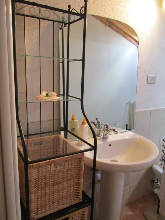 ホテルAgriturismo Arcobaleno Aramengo 部屋 写真