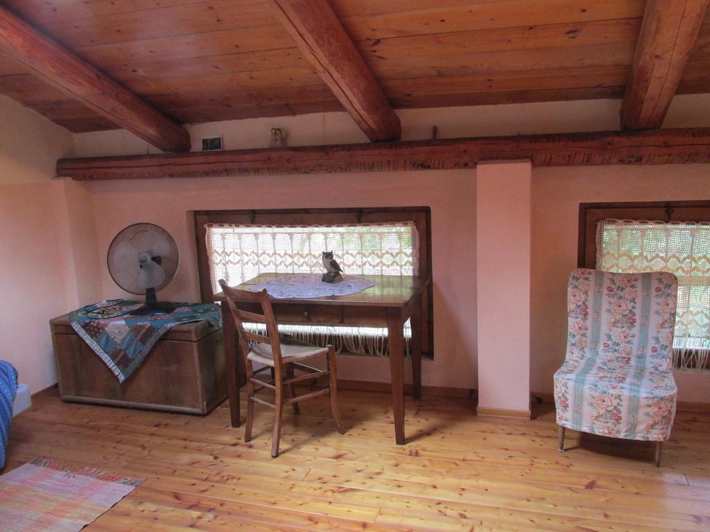 ホテルAgriturismo Arcobaleno Aramengo 部屋 写真